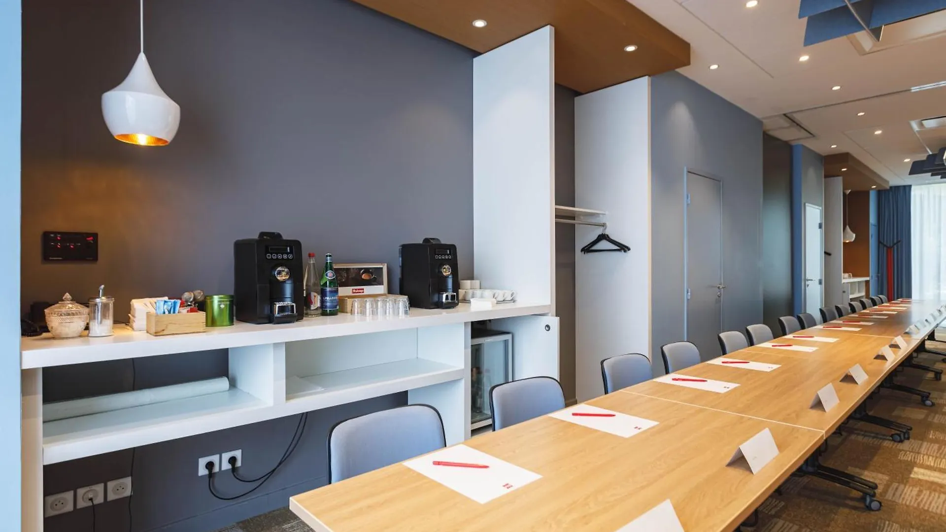 Hotel ibis Lyon Carre De Soie à Vaulx-en-Velin