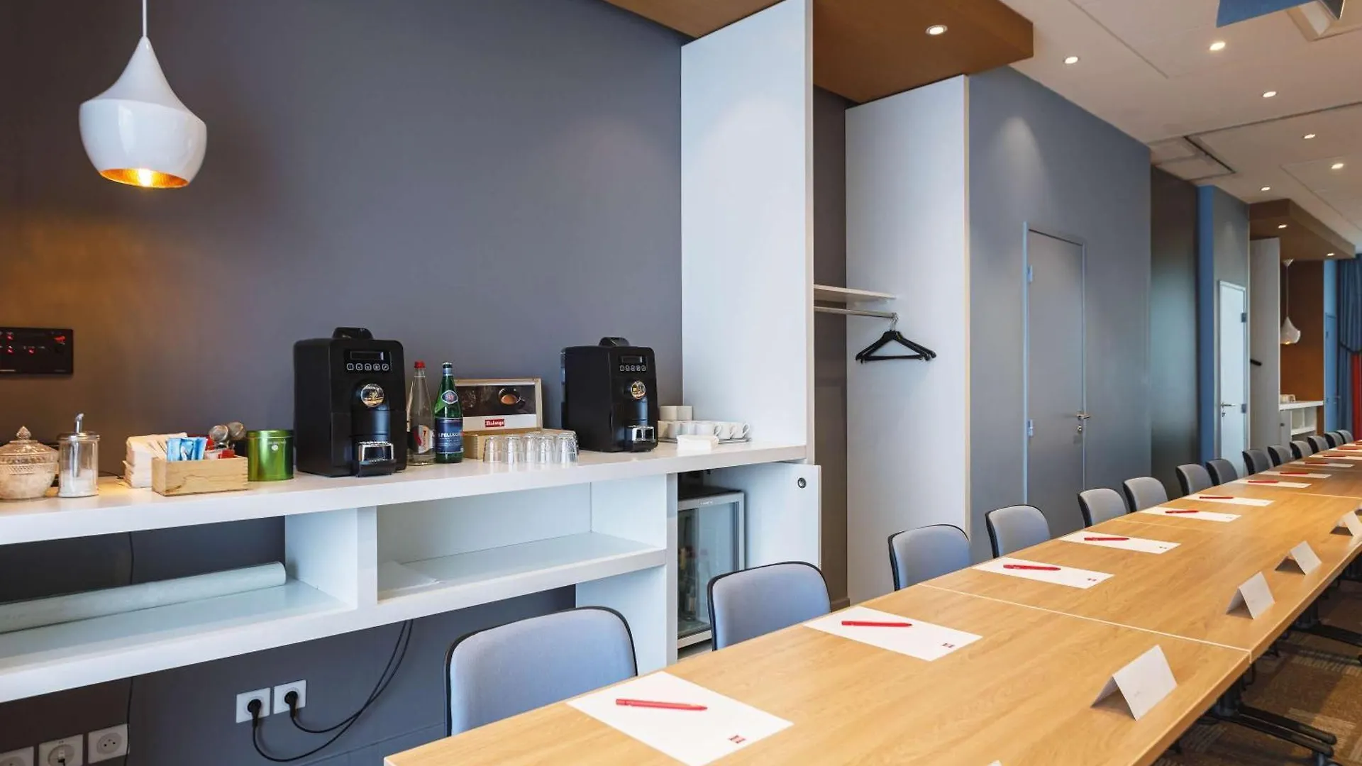 ***  Hotel ibis Lyon Carre De Soie à Vaulx-en-Velin France