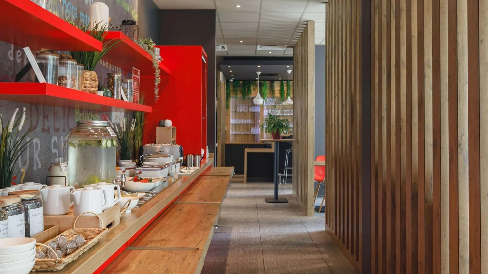 ***  Hotel ibis Lyon Carre De Soie à Vaulx-en-Velin France