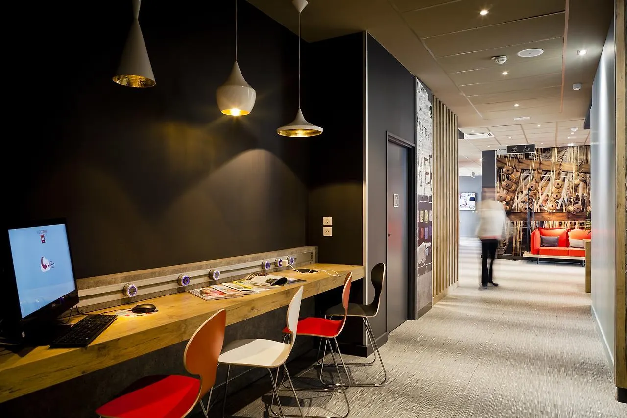 Hotel ibis Lyon Carre De Soie à Vaulx-en-Velin 3*,  France