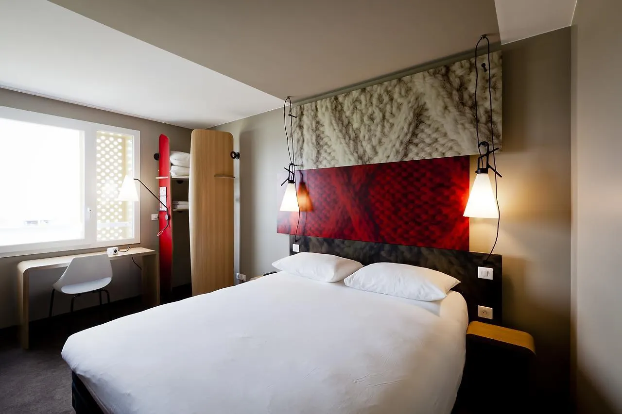 Hotel ibis Lyon Carre De Soie à Vaulx-en-Velin
